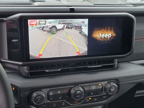 New 2026 Jeep Wrangler Unlimited Rubicon image 10