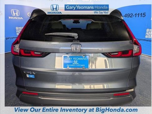 Certified 2025 Honda CR-V EX image 8