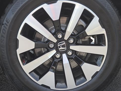 Certified 2026 Honda Odyssey EX-L image 16