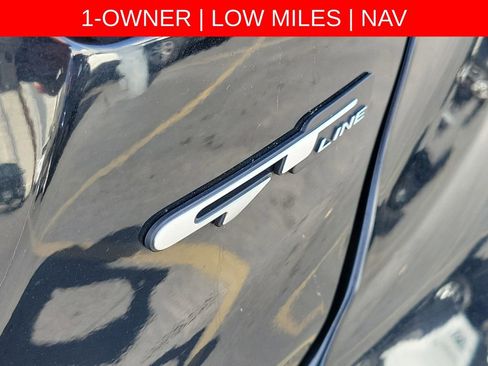 Used 2022 Kia Forte GT-Line w/ GT-Line Technology Package FWD image 11