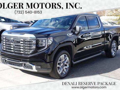 Used 2024 GMC Sierra 1500 Denali w/ Denali Reserve Package AWD/4WD image 1