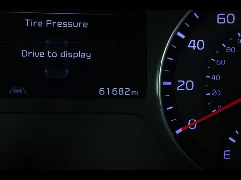 Used 2023 Kia Forte LXS w/ LXS Technology Package FWD image 13