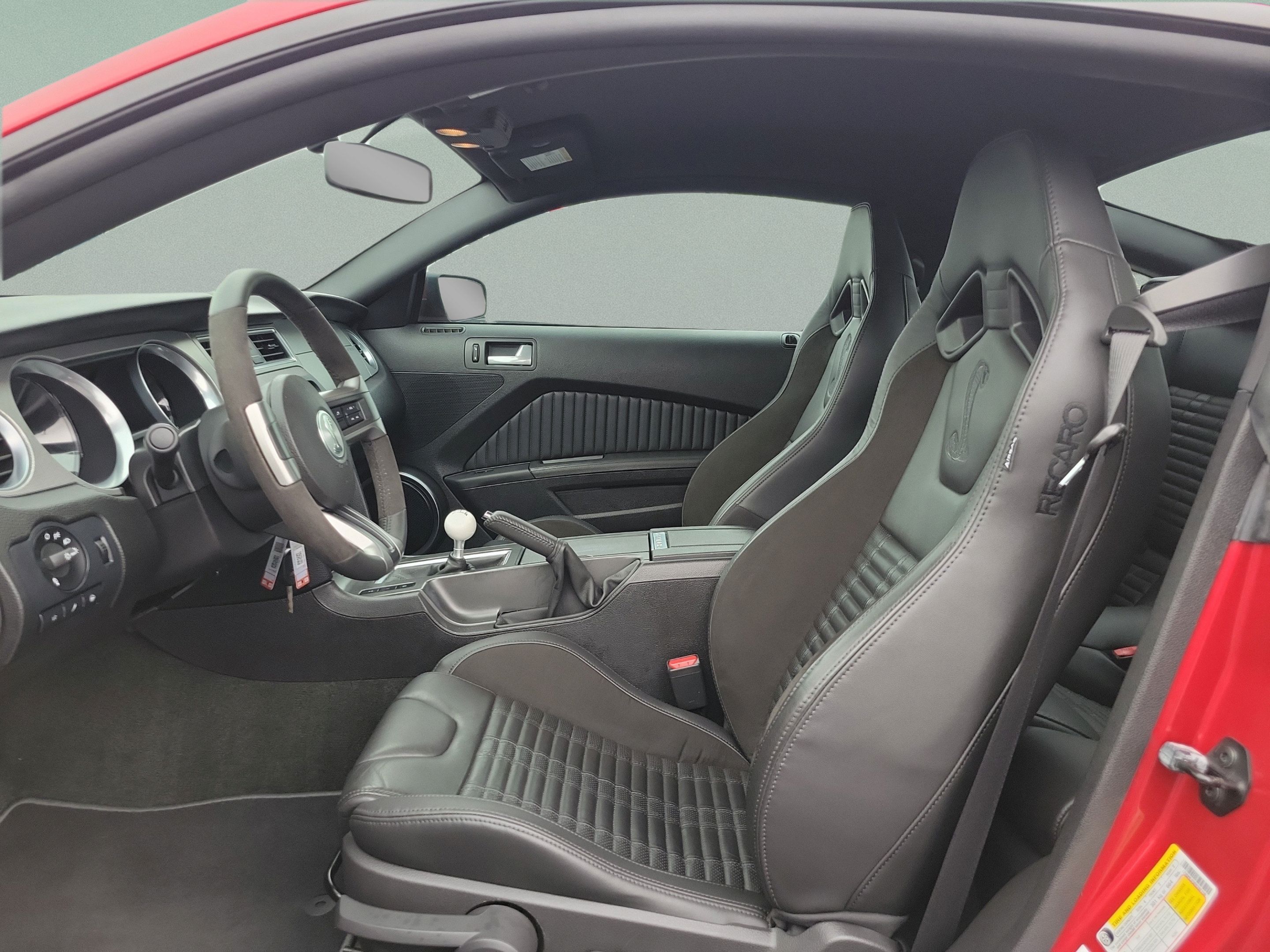 Used 2013 Ford Mustang Shelby GT500 RWD image 10