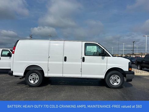 New 2025 GMC Savana 2500 w/ Enhanced Convenience Package image 9