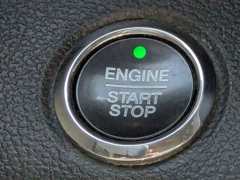 Used 2020 Ford F150 Platinum AWD/4WD image 34