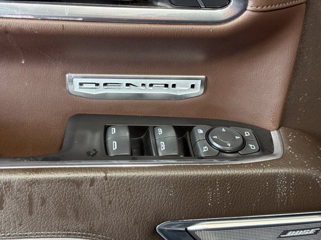 Used 2023 GMC Sierra 1500 Denali w/ Technology Package AWD/4WD image 14