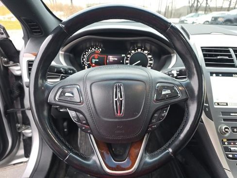 Used 2018 Lincoln MKZ Reserve w/ Climate Package image 11