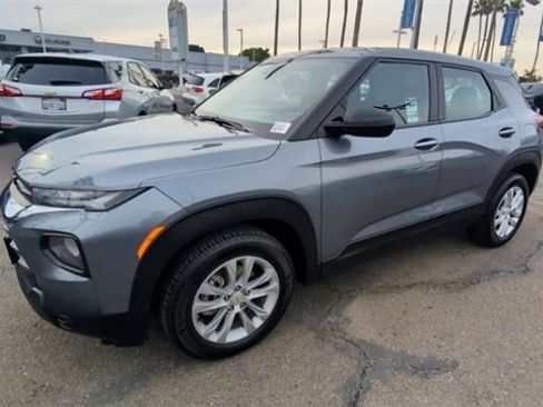 Used 2022 Chevrolet TrailBlazer LS image 4