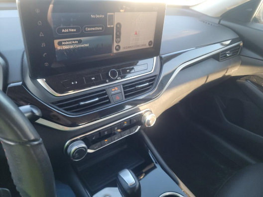 Used 2024 Nissan Altima 2.5 SR w/ SR Premium Package AWD/4WD image 9