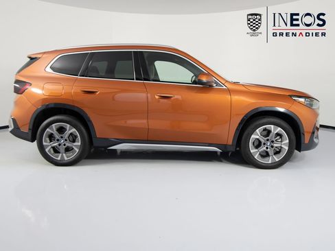 Used 2025 BMW X1 xDrive28i w/ Convenience Package AWD/4WD image 5