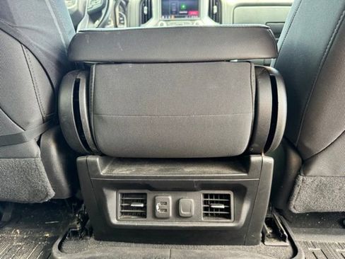 Used 2021 GMC Sierra 1500 Elevation AWD/4WD image 18