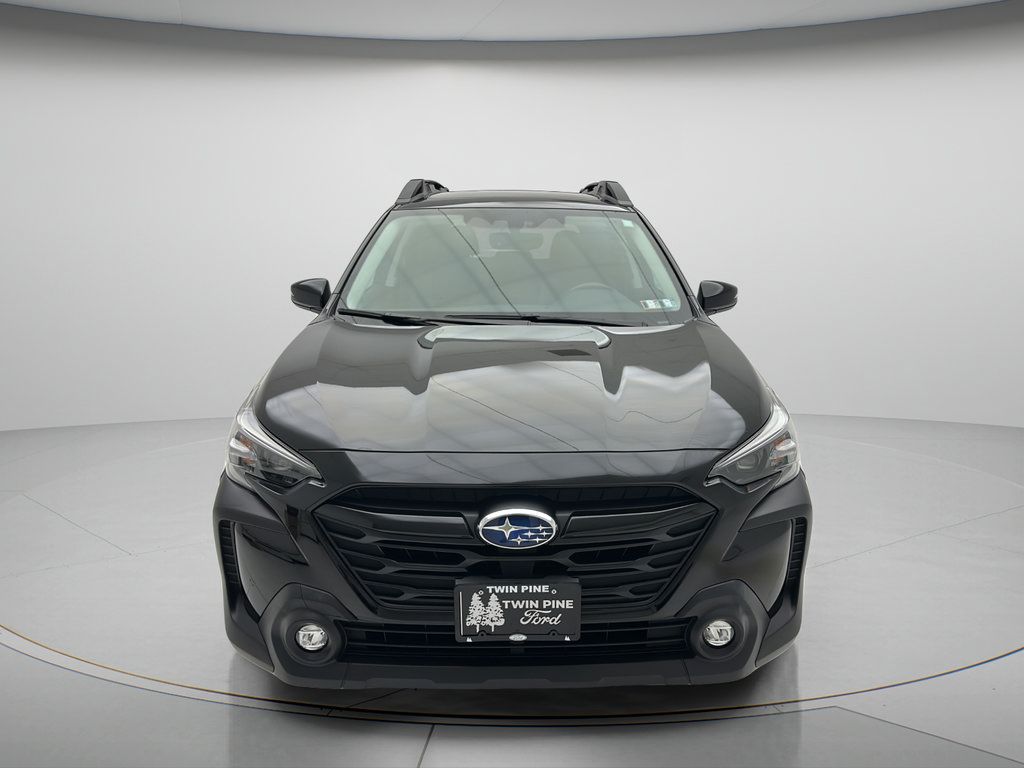 Used 2024 Subaru Outback Onyx Edition AWD/4WD image 2