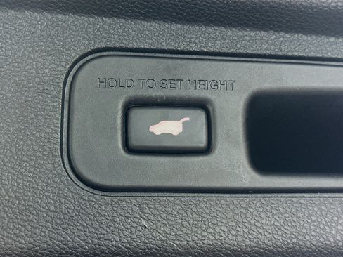 Used 2019 Honda Odyssey Elite image 32