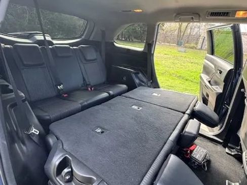 Used 2018 Toyota Highlander Plus image 13
