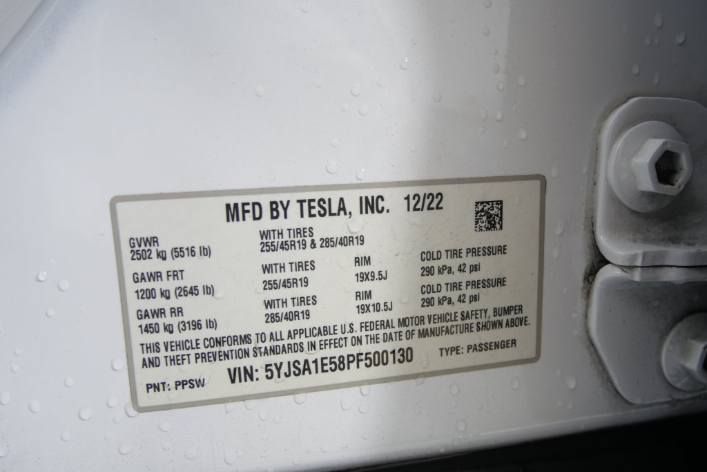 Used 2023 Tesla Model S AWD/4WD image 32