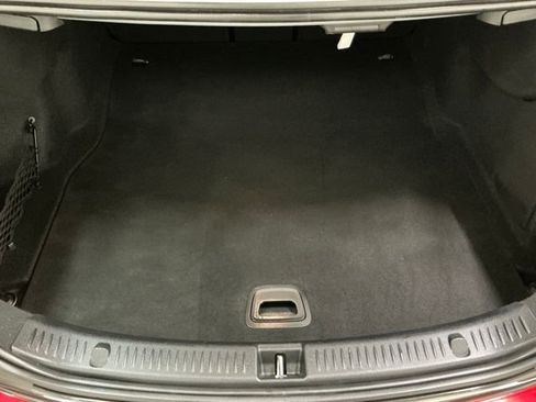 Used 2019 Mercedes-Benz E 300 4MATIC image 15