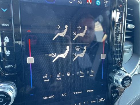 Used 2022 RAM 1500 Limited image 10