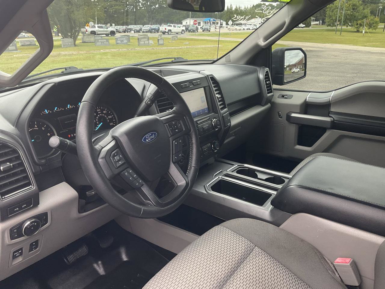 Used 2020 Ford F150 XLT w/ Equipment Group 302A Luxury AWD/4WD image 17