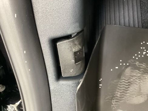 New 2025 Ford Expedition Platinum image 78