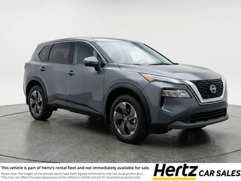 Used 2025 Nissan Rogue SV image 1