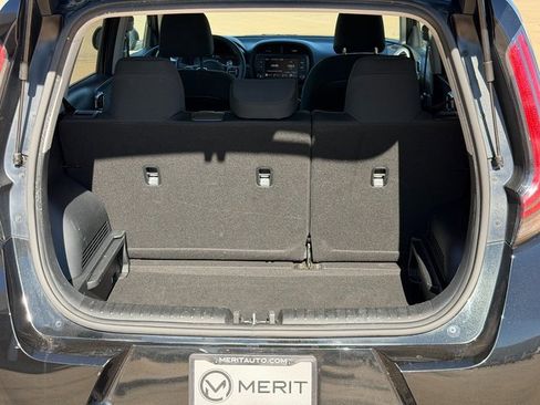 Used 2024 Kia Soul LX w/ Option Group 015 image 19