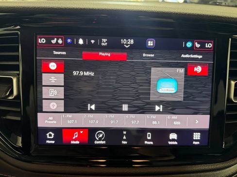 Used 2021 Dodge Durango Citadel w/ Technology Group AWD/4WD image 10