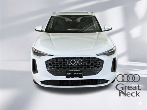 Certified 2025 Audi Q5 Premium Plus w/ Premium Plus image 22