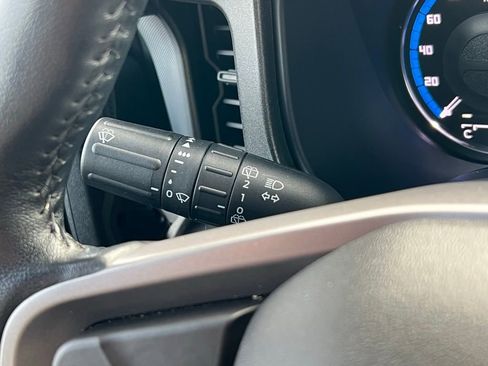 Used 2024 Ford Bronco Everglades image 34