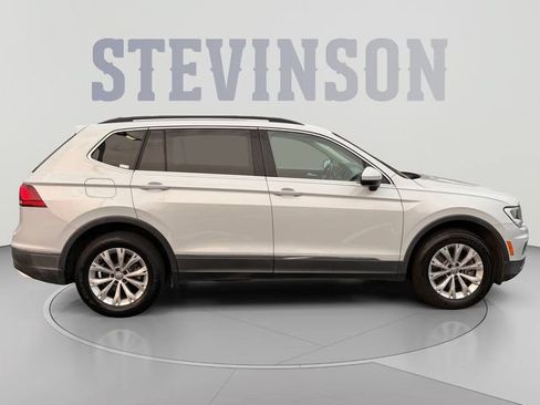 Used 2018 Volkswagen Tiguan SE FWD image 6