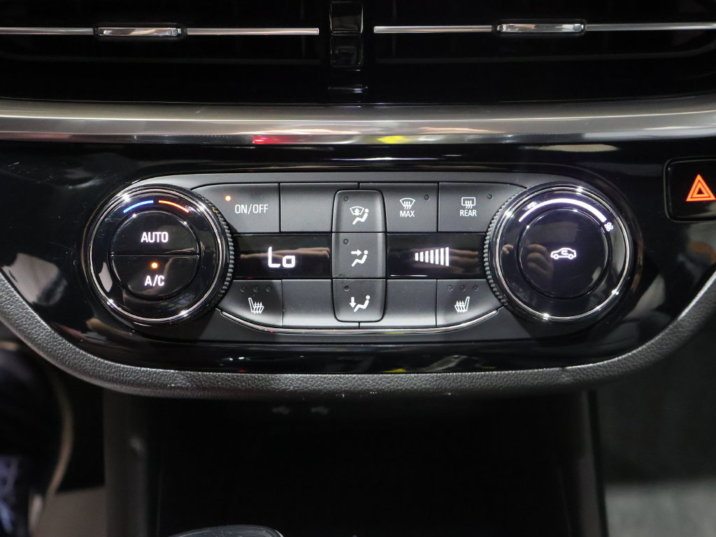 Used 2024 Buick Envista Sport Touring w/ Convenience I Package FWD image 33