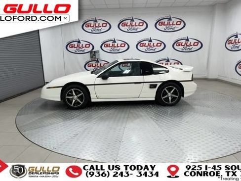 Used 1988 Pontiac Fiero GT RWD image 5