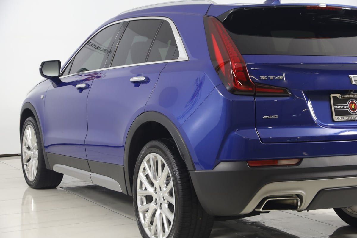 Used 2021 Cadillac XT4 Premium Luxury w/ LPO, Radiant Package AWD/4WD image 26