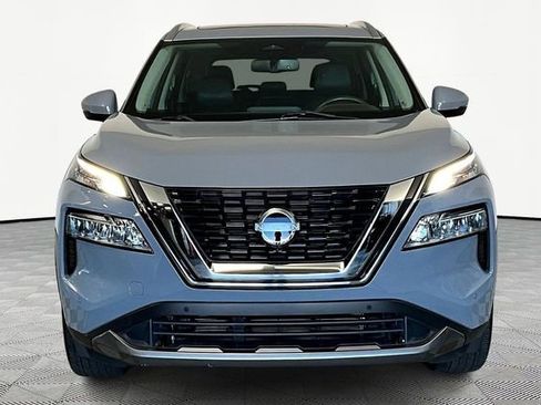 Used 2023 Nissan Rogue SL w/ SL Premium Package image 3