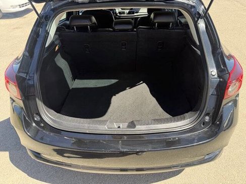 Used 2018 MAZDA MAZDA3 Touring FWD image 18