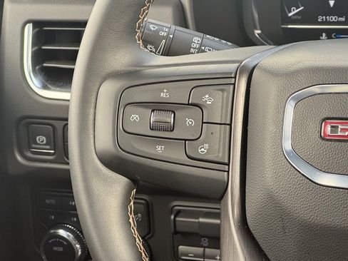 Used 2024 GMC Yukon AT4 w/ Max Trailering Package image 19