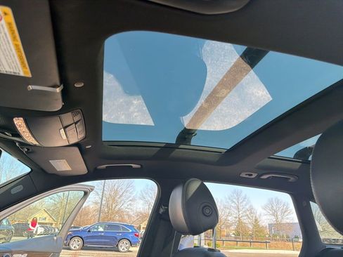 Used 2020 Mercedes-Benz GLC 300 4MATIC image 52