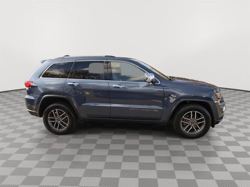 Used 2020 Jeep Grand Cherokee Limited image 22