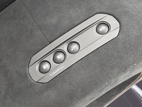 Used 2020 McLaren 600LT Spider image 45