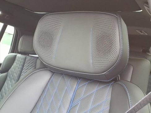 New 2026 Cadillac Escalade IQ Luxury 1 image 10