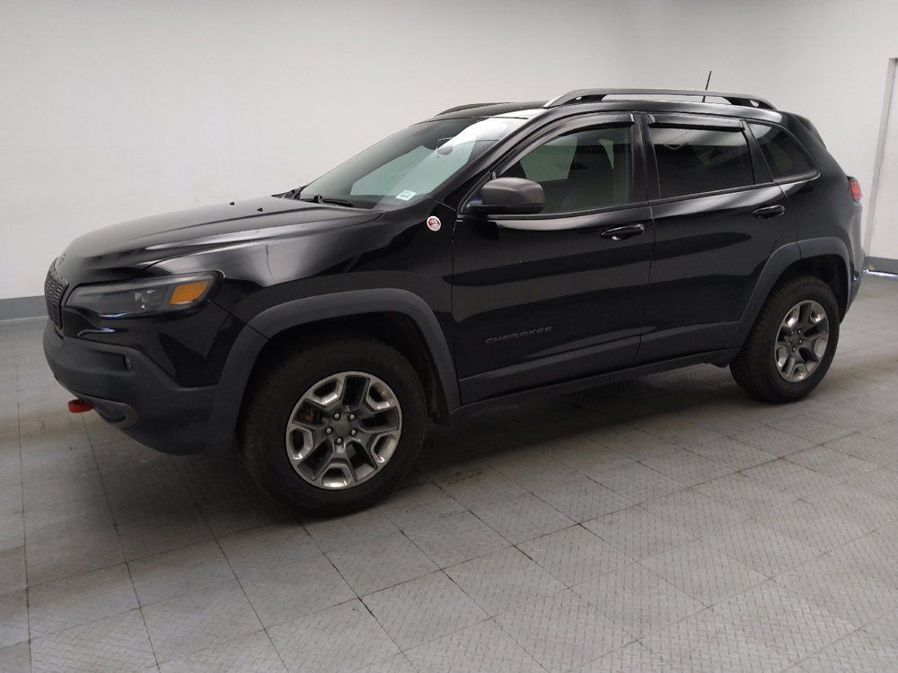 Used 2019 Jeep Cherokee Trailhawk w/ Comfort/Convenience Group AWD/4WD image 2