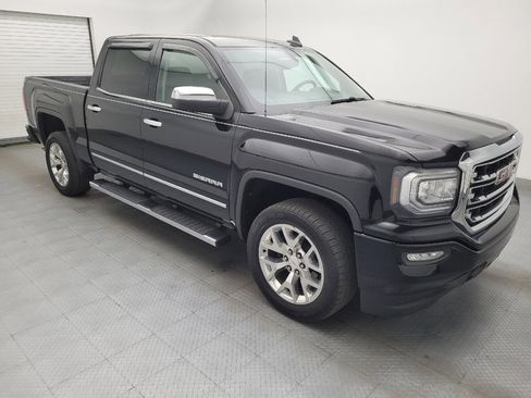 Used 2017 GMC Sierra 1500 SLT w/ SLT Premium Package RWD image 11