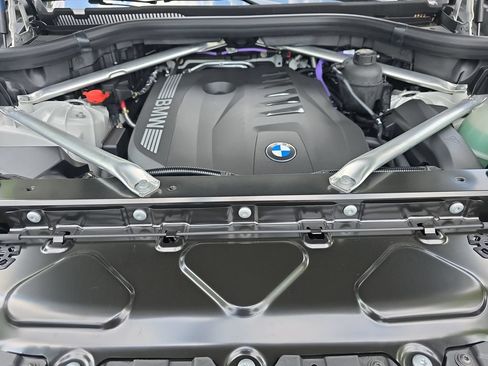 New 2026 BMW X5 xDrive40i w/ Premium Package AWD/4WD image 32