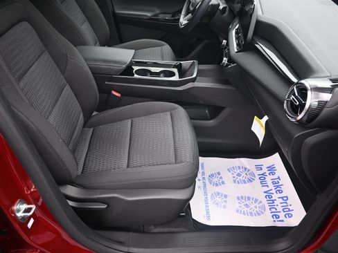 Used 2025 Chevrolet Equinox LT w/ Midnight Edition FWD image 30