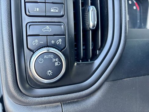 Used 2022 GMC Sierra 1500 Pro w/ Sierra Value Package image 15