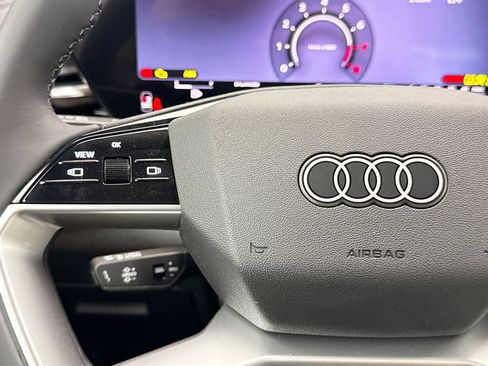 Used 2026 Audi Q5 Premium Plus w/ Premium Plus AWD/4WD image 11