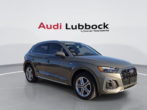 Certified 2023 Audi Q5 e Premium Plus w/ Premium Plus Package image 2