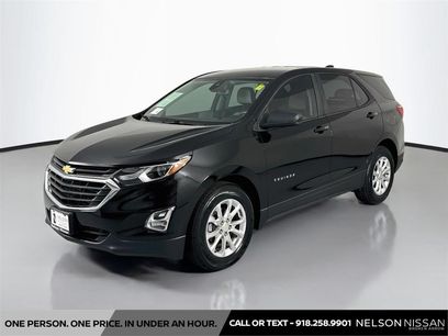Used 2020 Chevrolet Equinox LS w/ LS Convenience Package