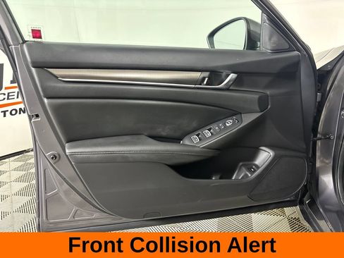 Used 2020 Honda Accord Sport image 10