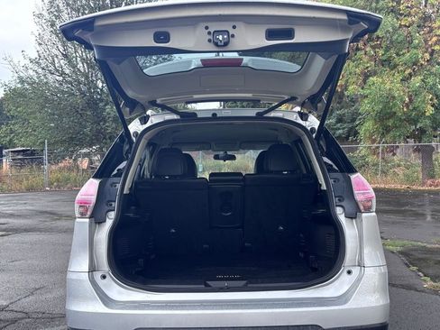 Used 2016 Nissan Rogue SL image 12