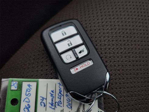 Used 2024 Honda Passport EX-L image 32